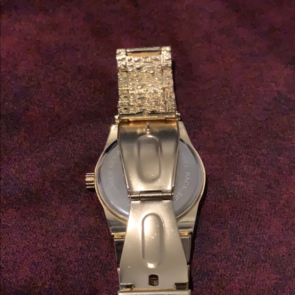 Watch - Picture 2 of 2